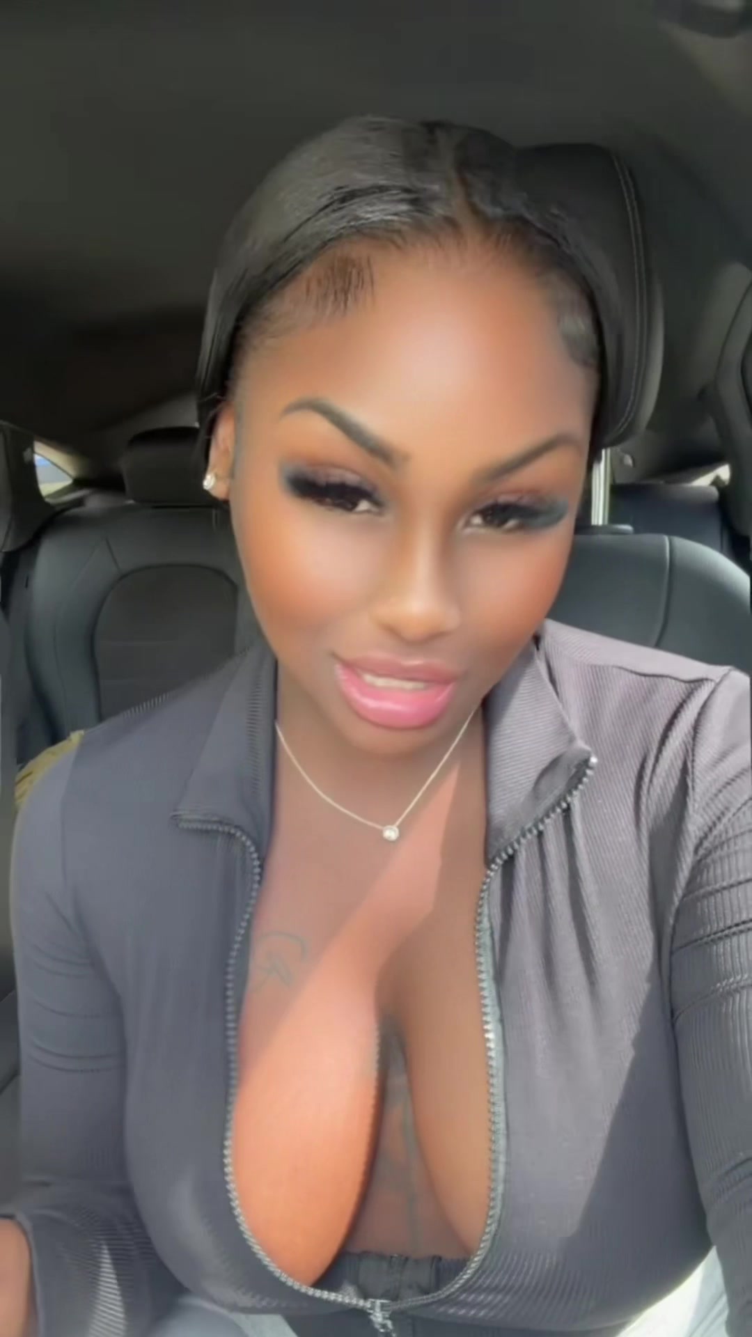 @Trezagaye 🤪
