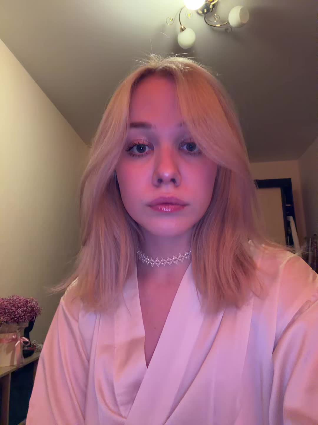 @kkk