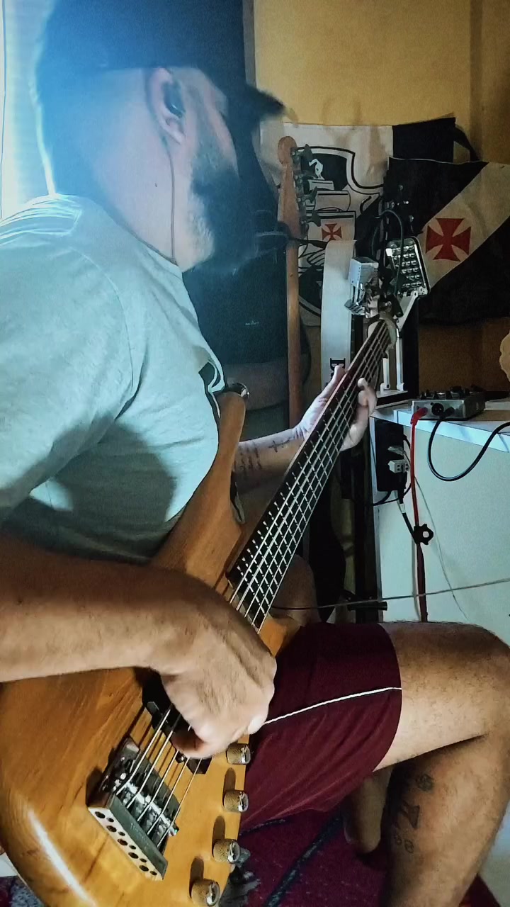@Tiago_Bx🎸