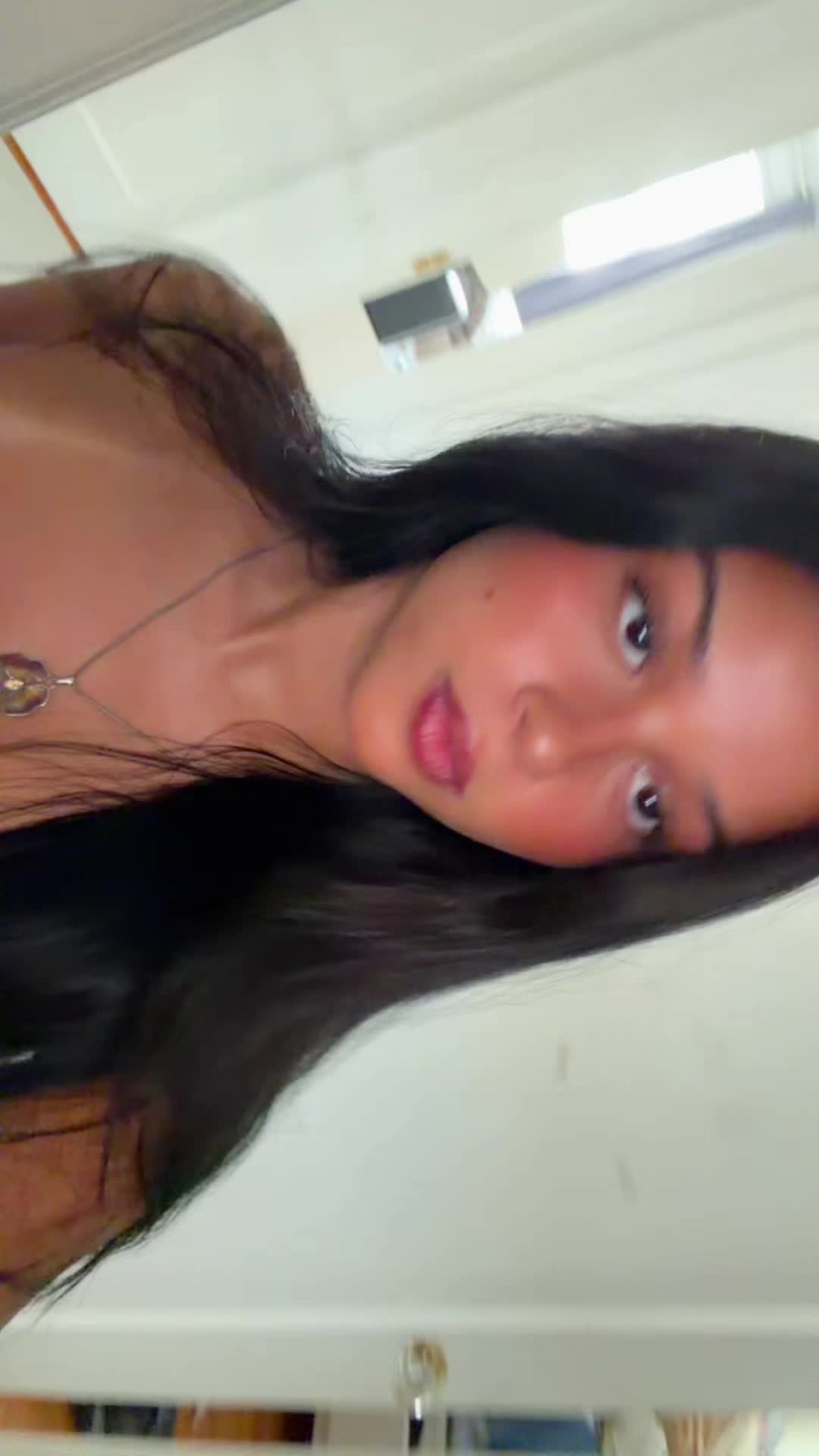 @savyonrodriguez
