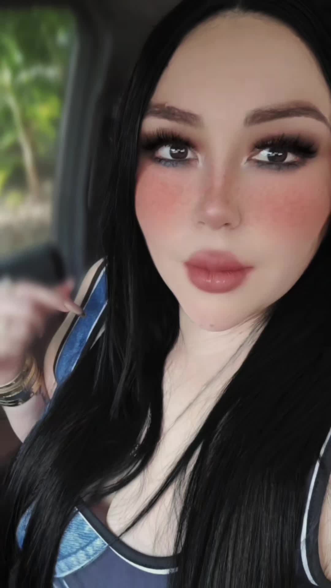@VioletaUgalde
