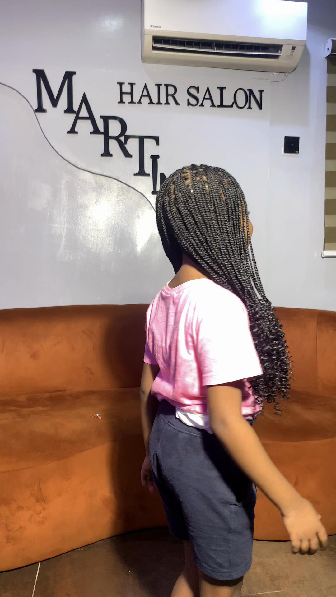 @Hairstylist in Ogudu