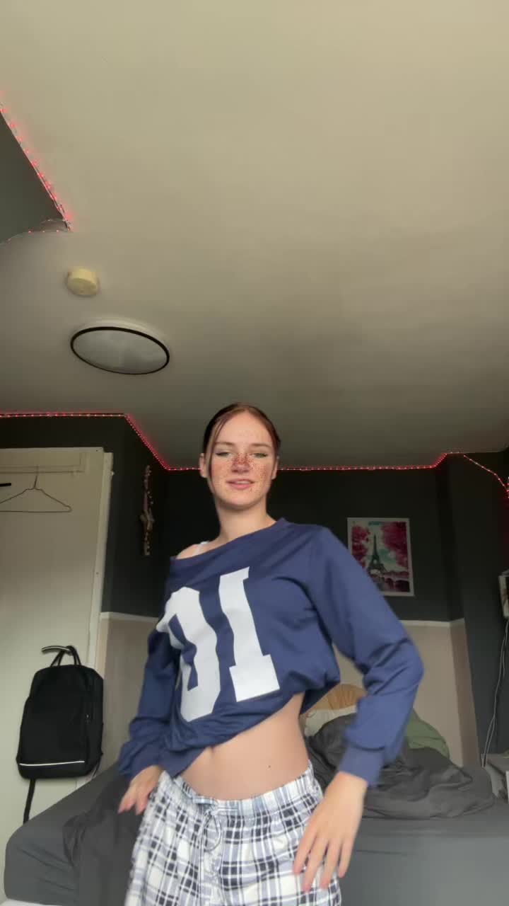 @Emmi