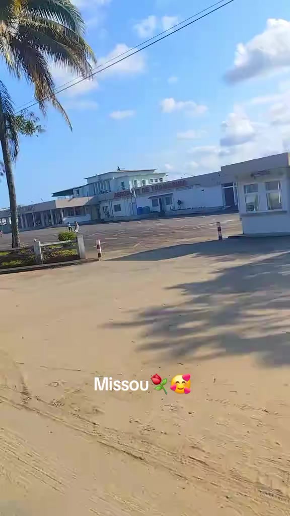 @⚘️Nini marl&egrave;ne🇲🇬
