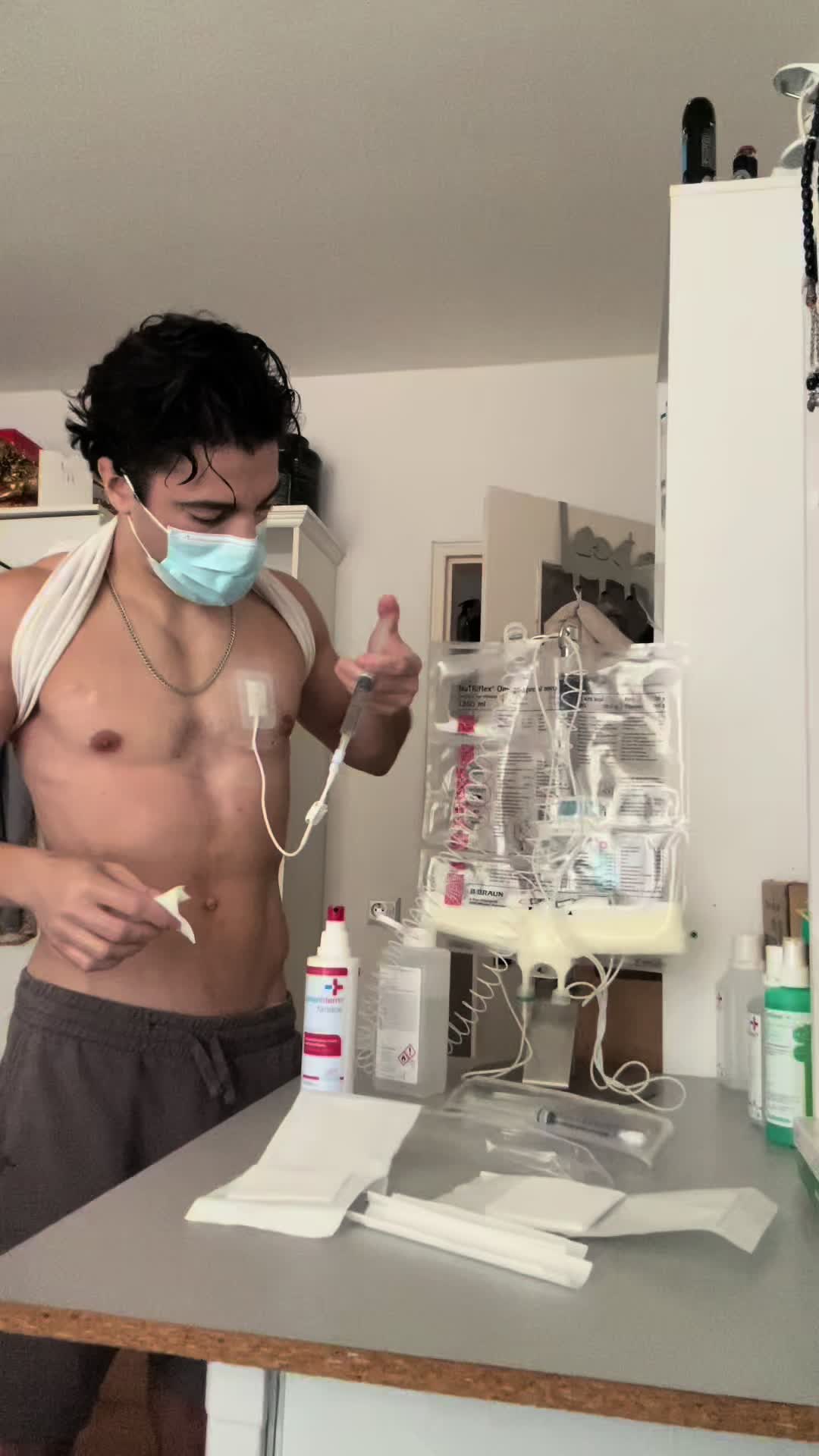 @oender_tk
