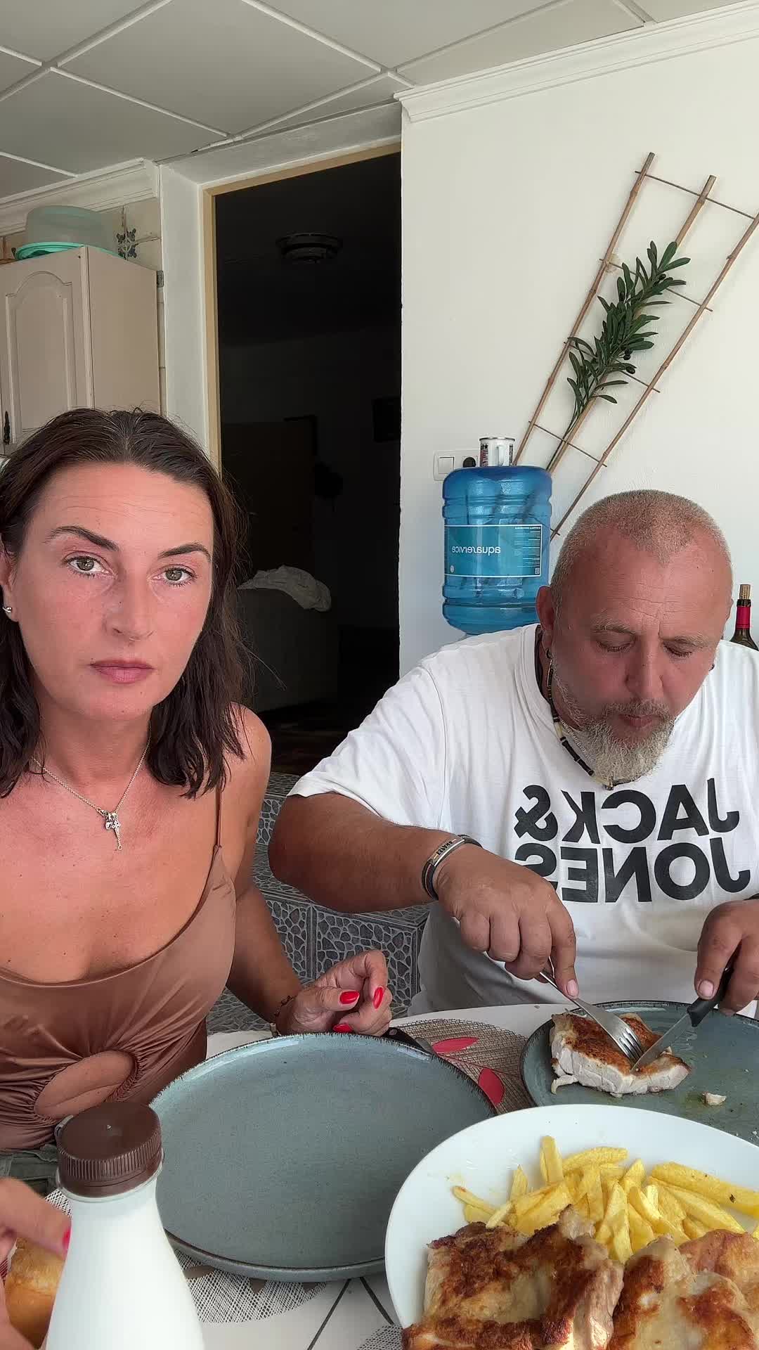 @Mondiala și Nico