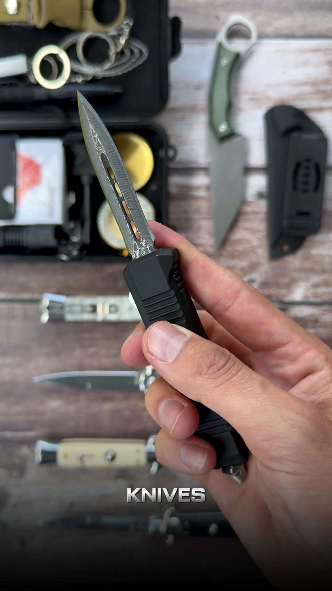 @survival.knives
