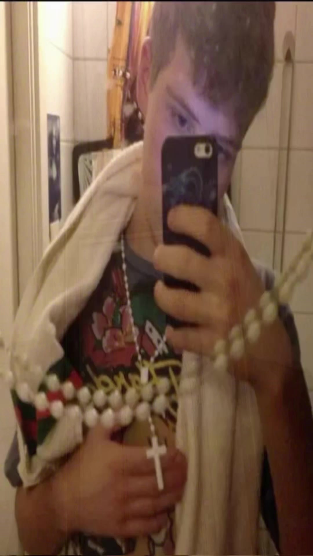 @B0NES