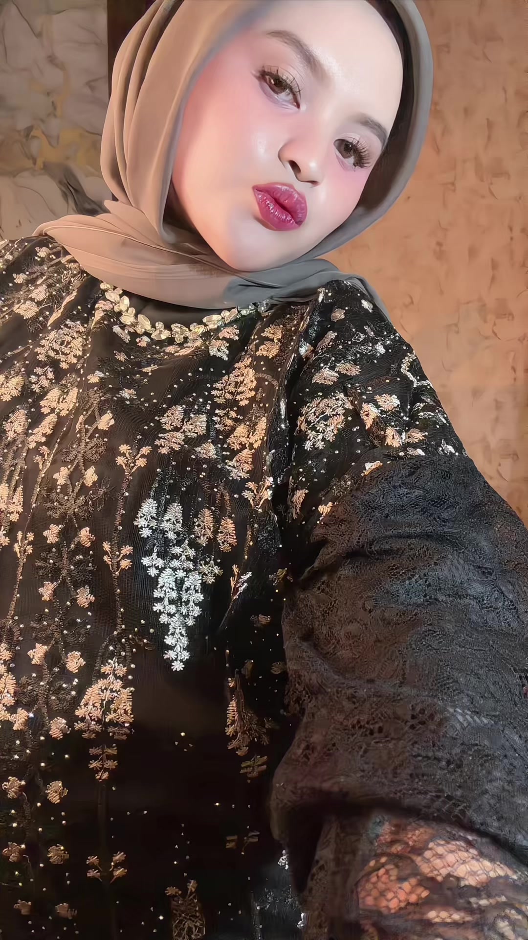 @Ara