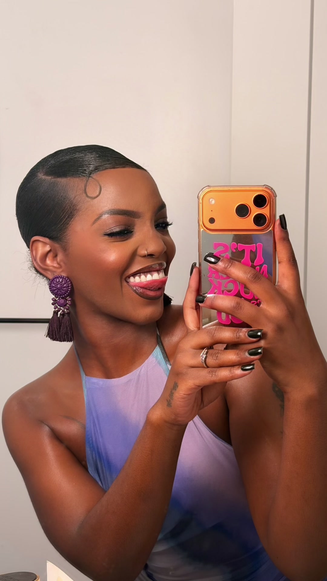 @Sexy Carolina😋🇺🇬🇷🇼