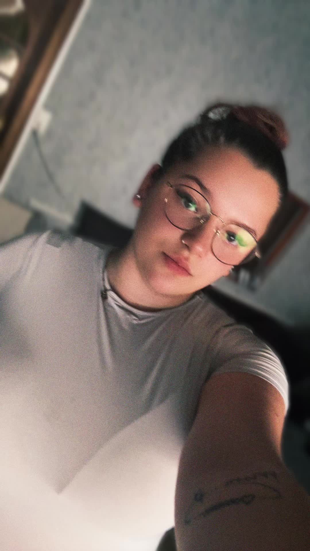 @Kimipcrd