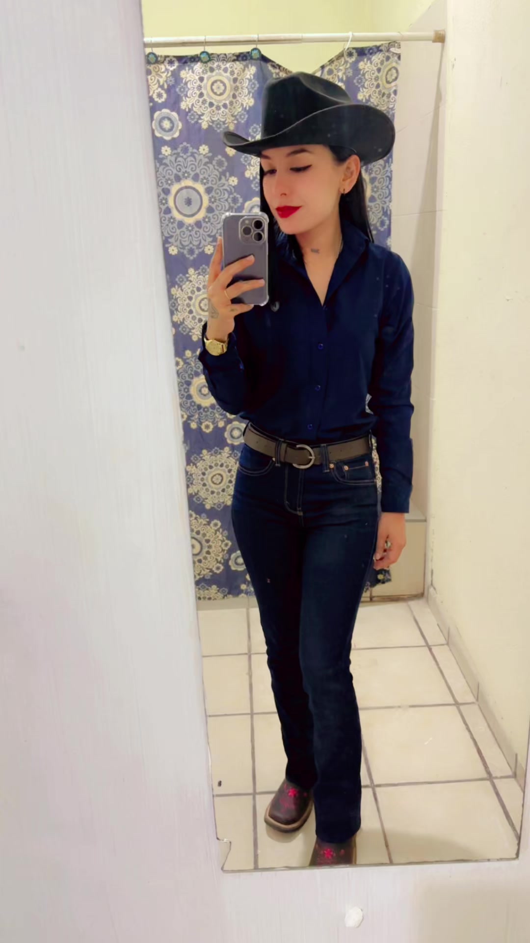 @Alejandra Cordova