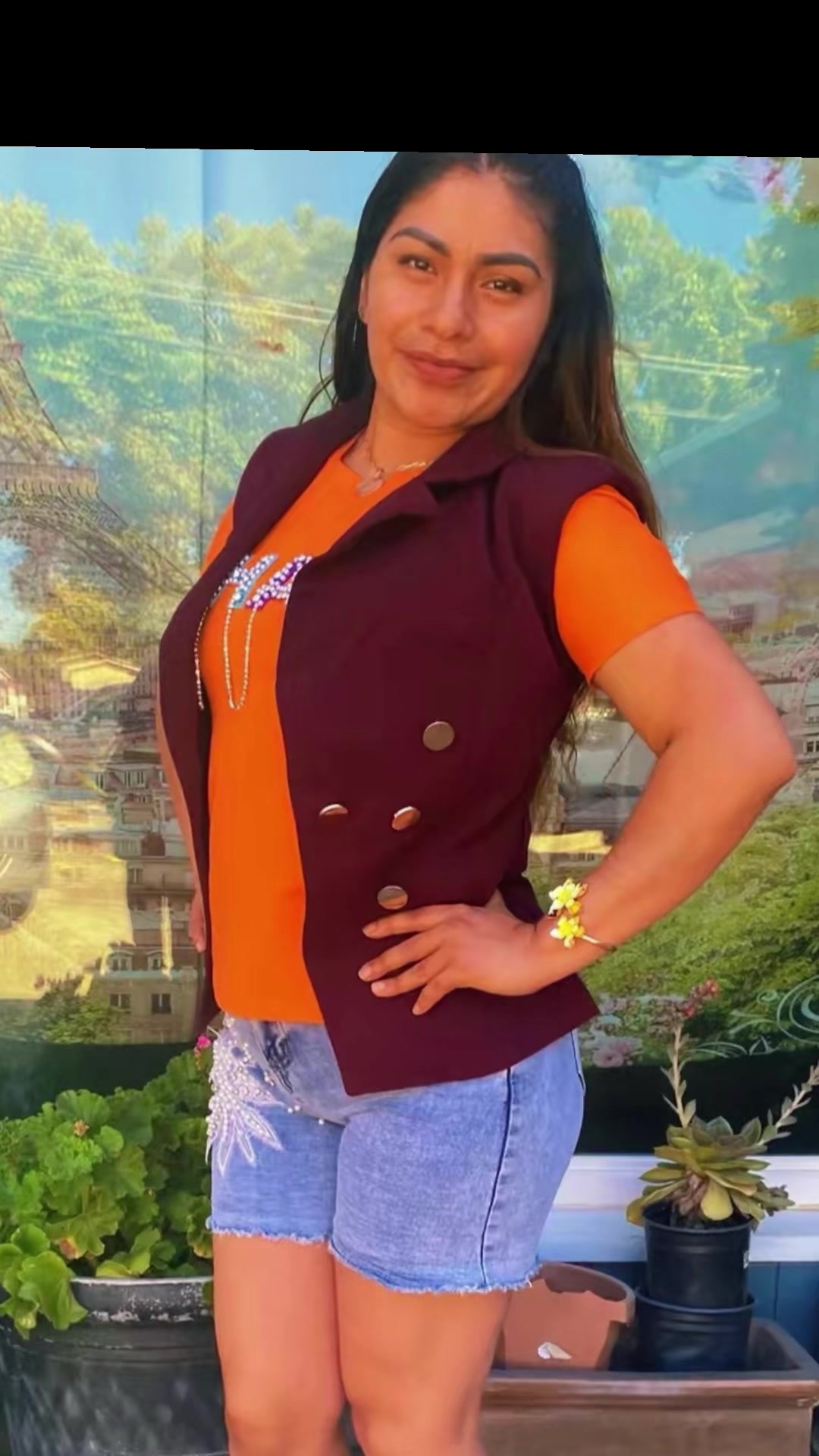 @Adela Lopez