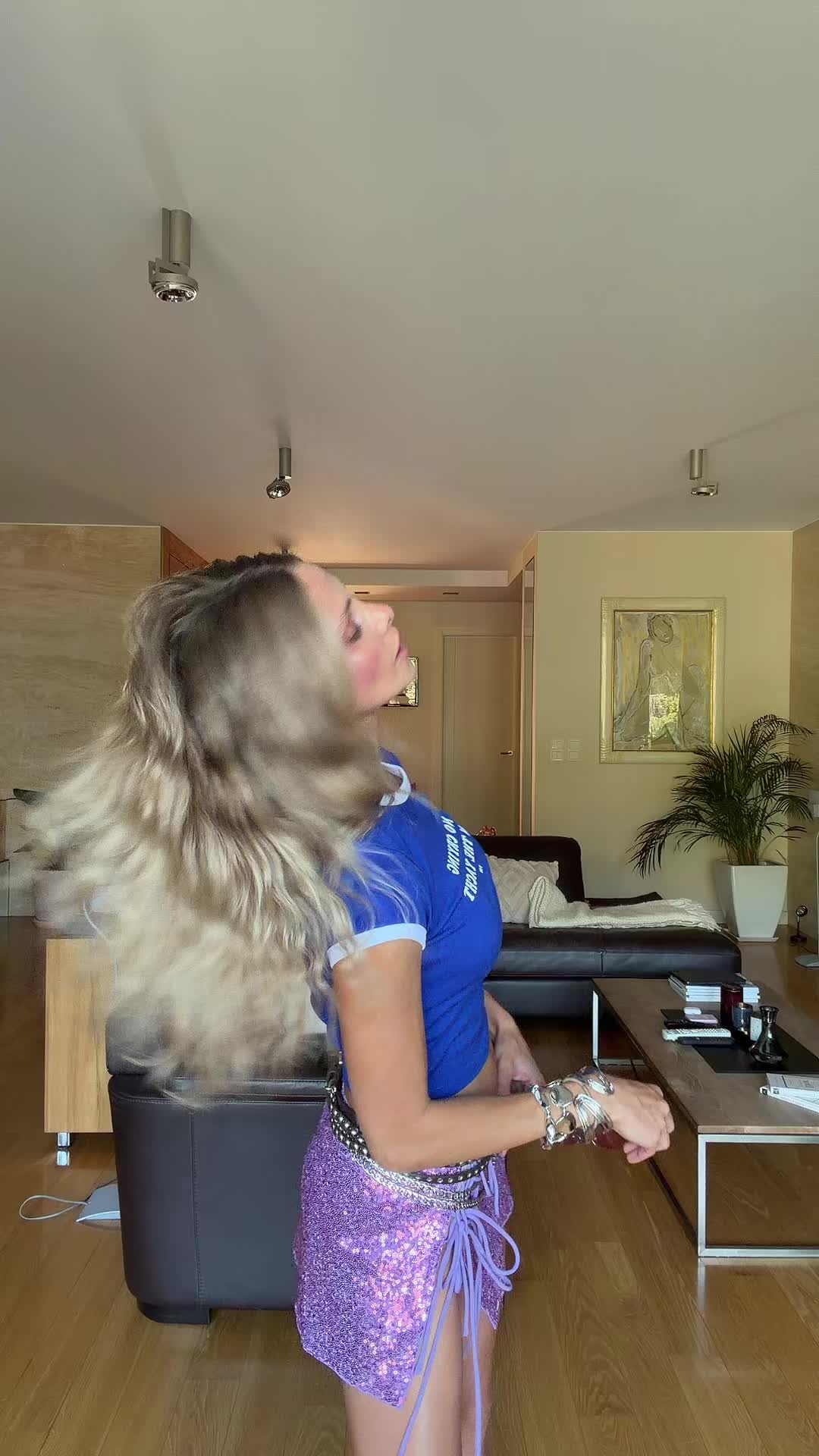@AnnaMaria