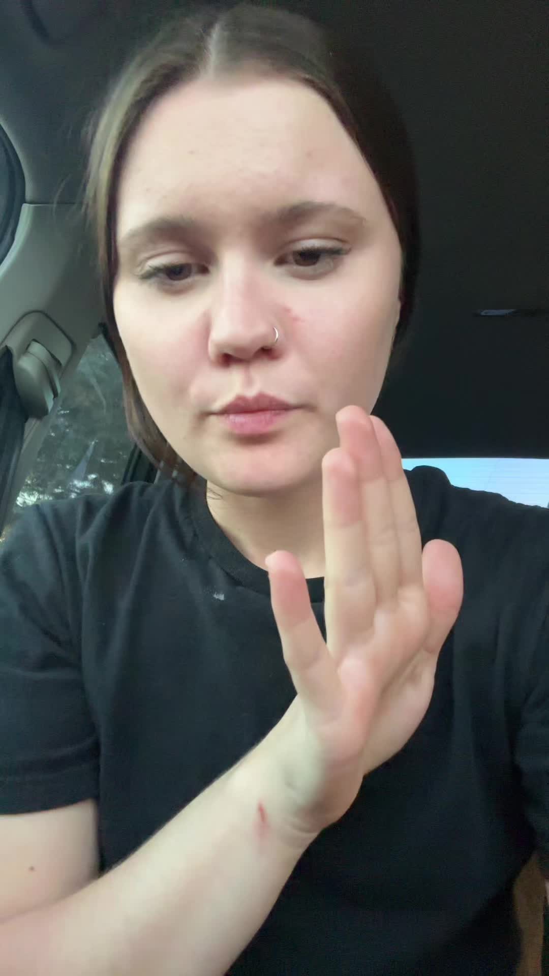 @sarah.bear.reads