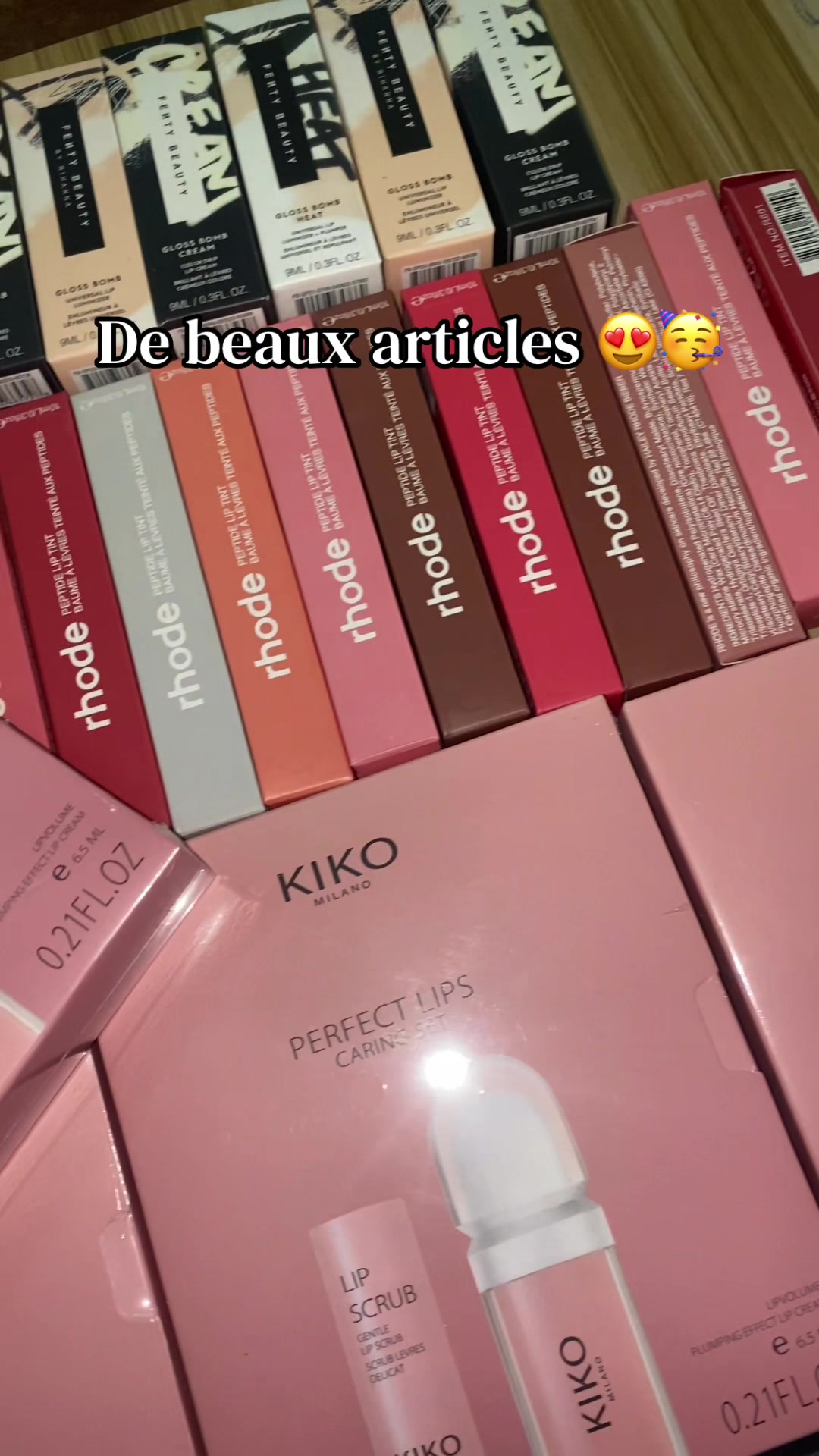 @JUICY~LIPS 💋🫧✨