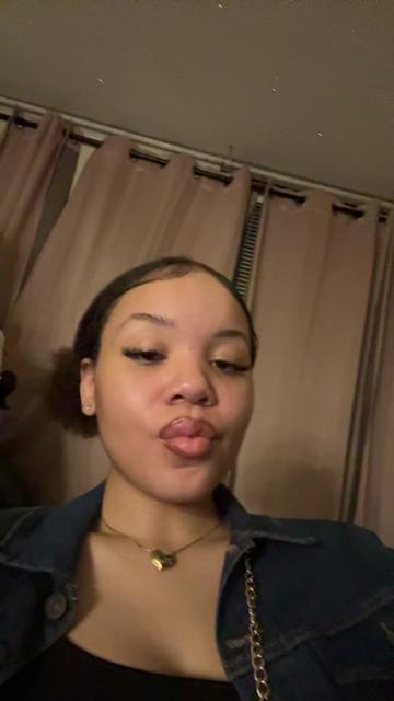 @therealbaddiebrii