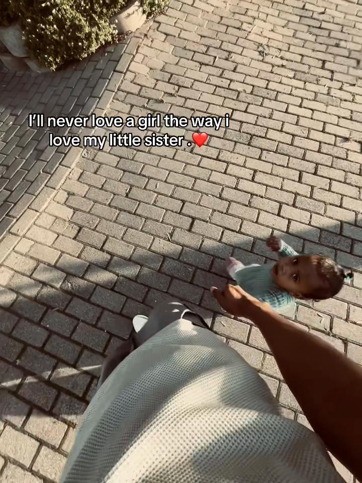 @𝓤𝓷𝓬𝓵𝓮_𝓱𝔂𝓻𝓸𝓷 🗽.
