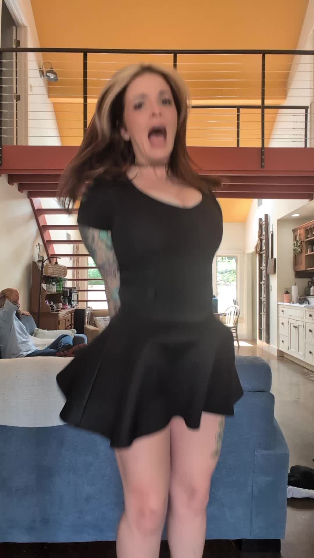 @BibbidiBobiBoo | Streamer