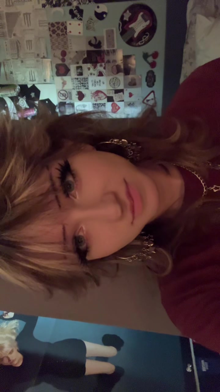 @lizzystarz