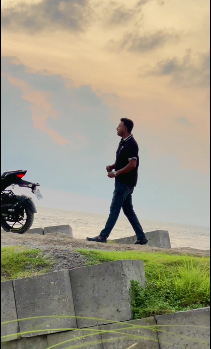 @RH Rakibul Hasan