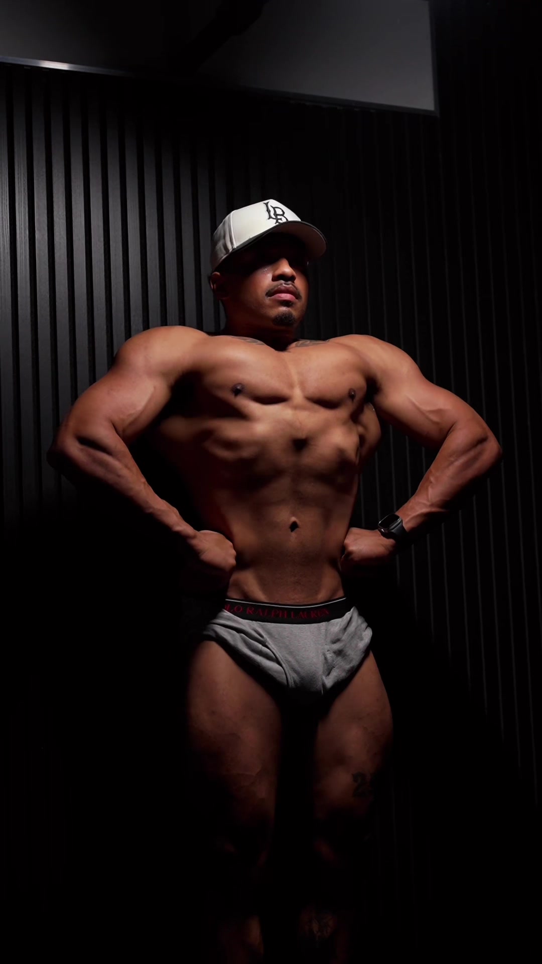@gainzwithcam