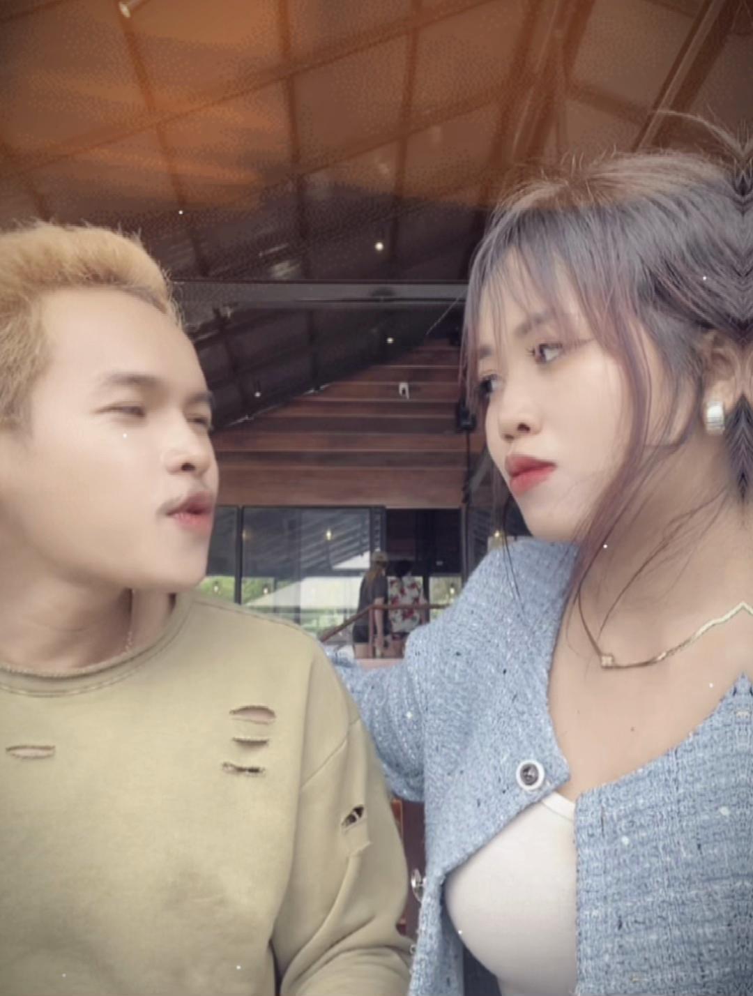 @KimHouy-គីម ហួយ💜