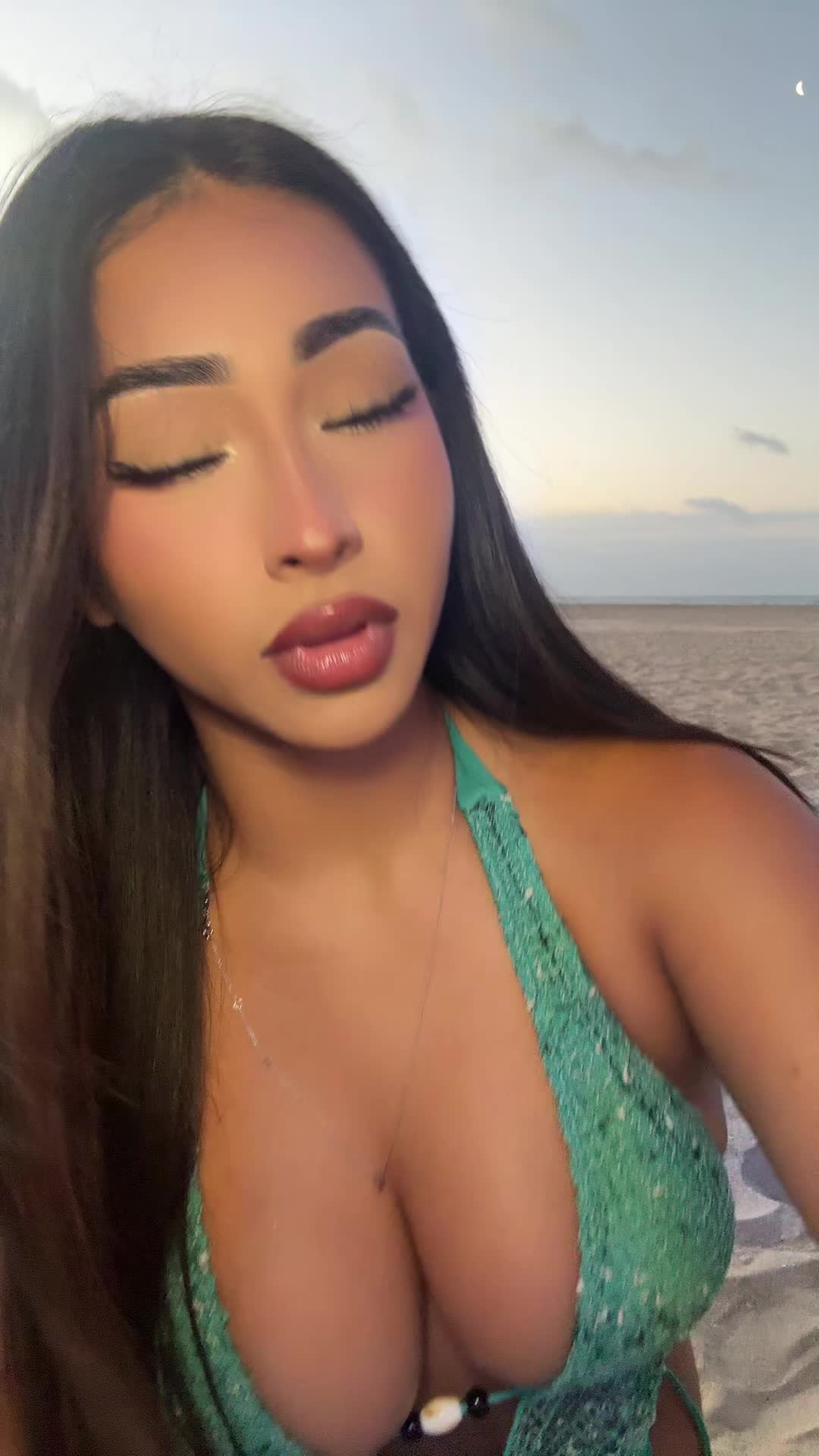 @ash4huniid