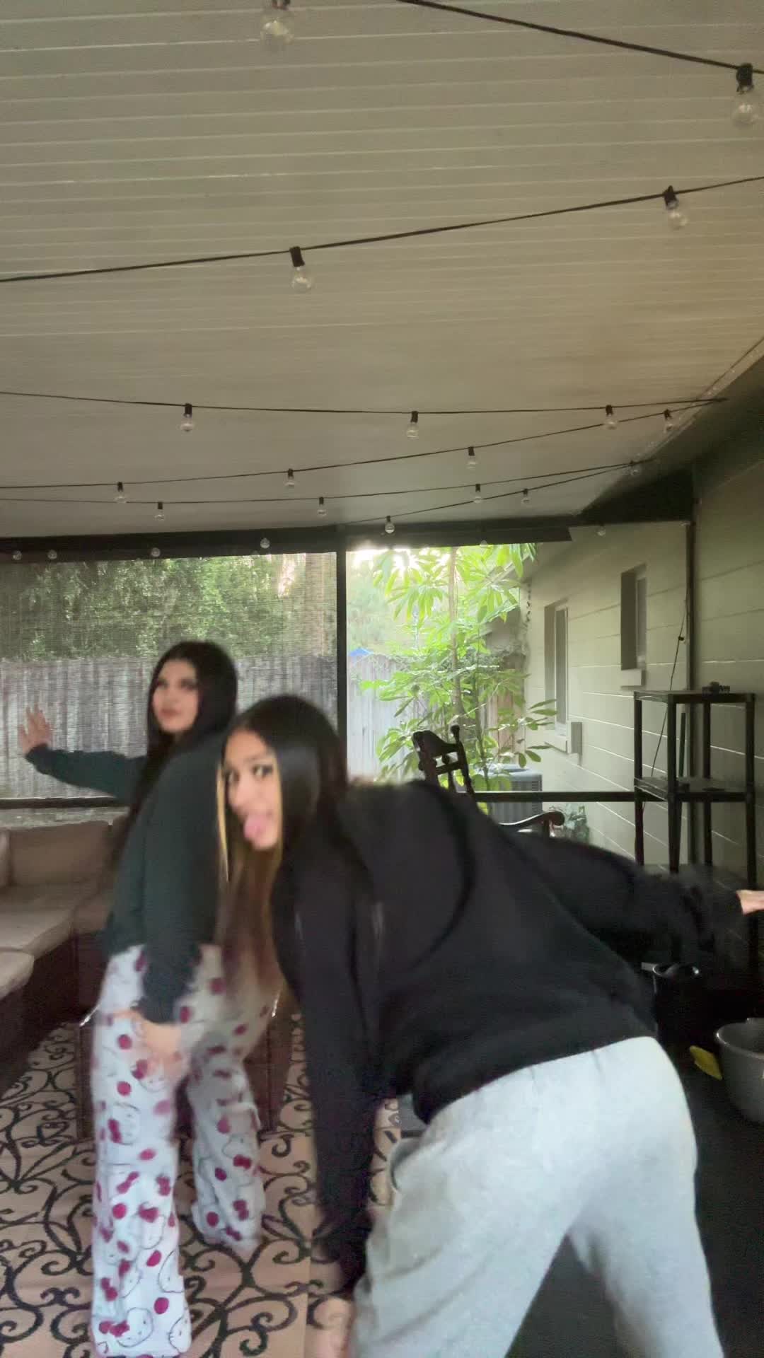 @💰