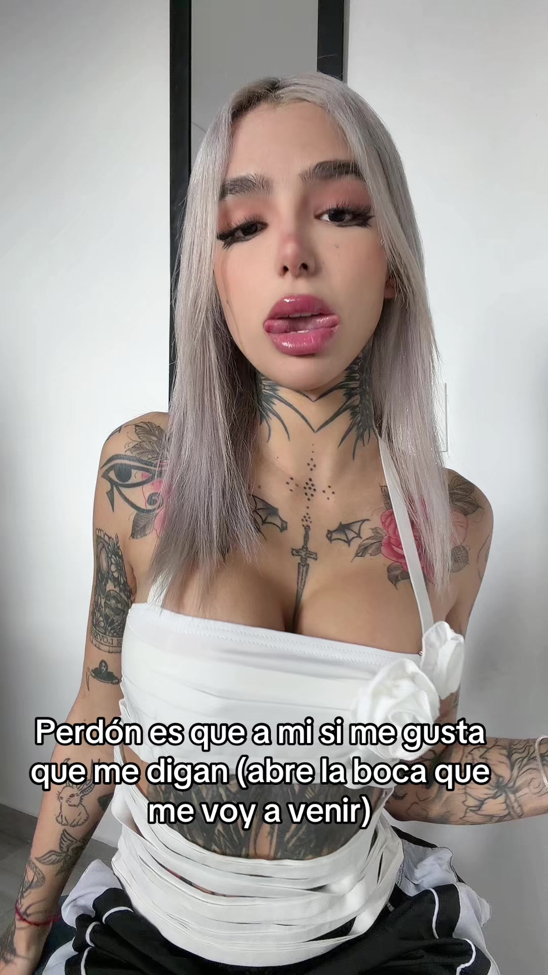 @Tu Barbie vampira