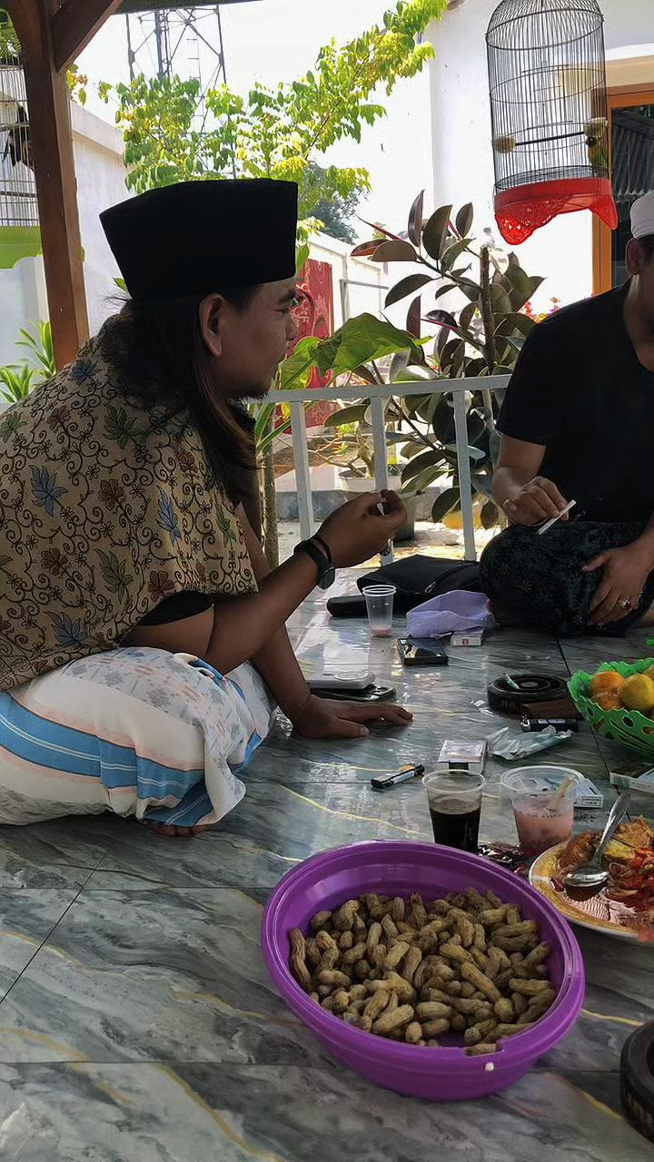 @Pesantren alhidayah Rawamerta