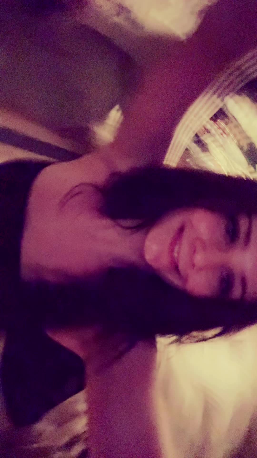 @lily