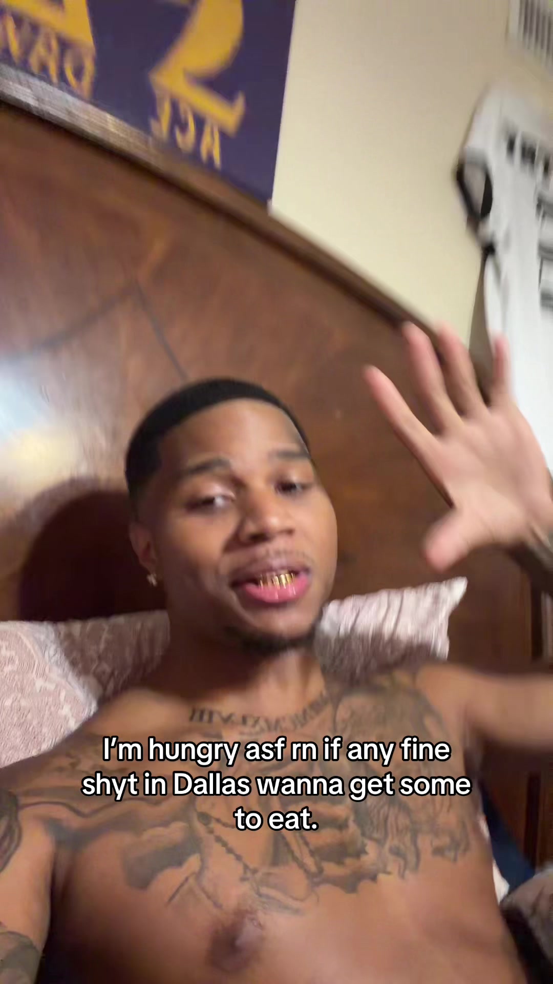 @_deewho