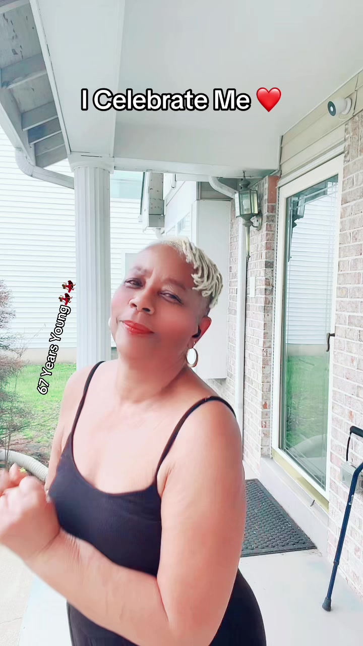 @justdeb_58