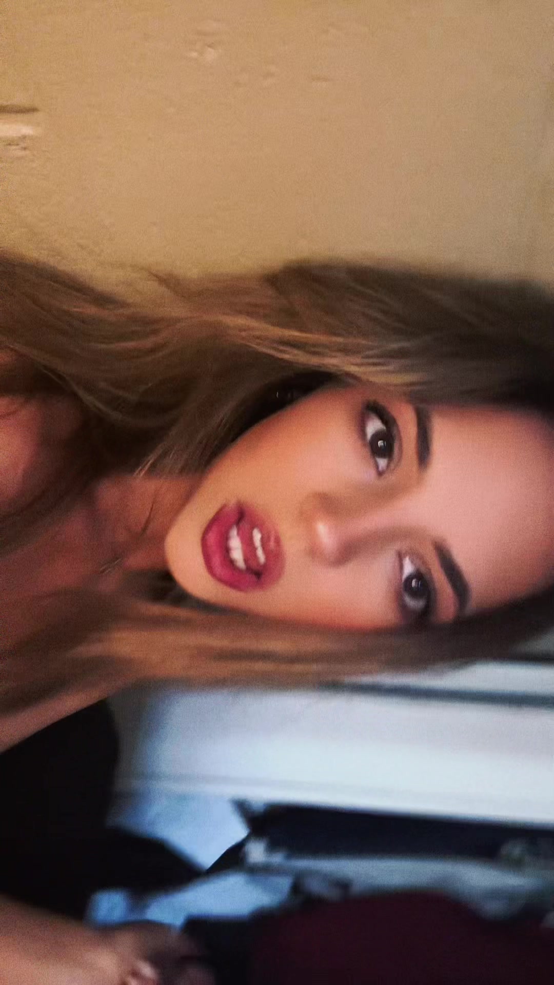 @isabella maria