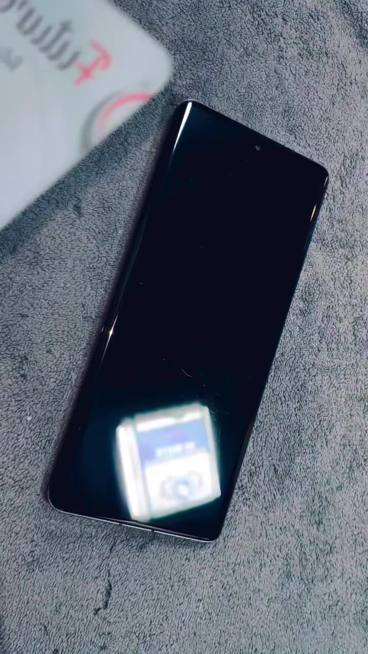 @Rahlanq8_The_Mobile_Shop