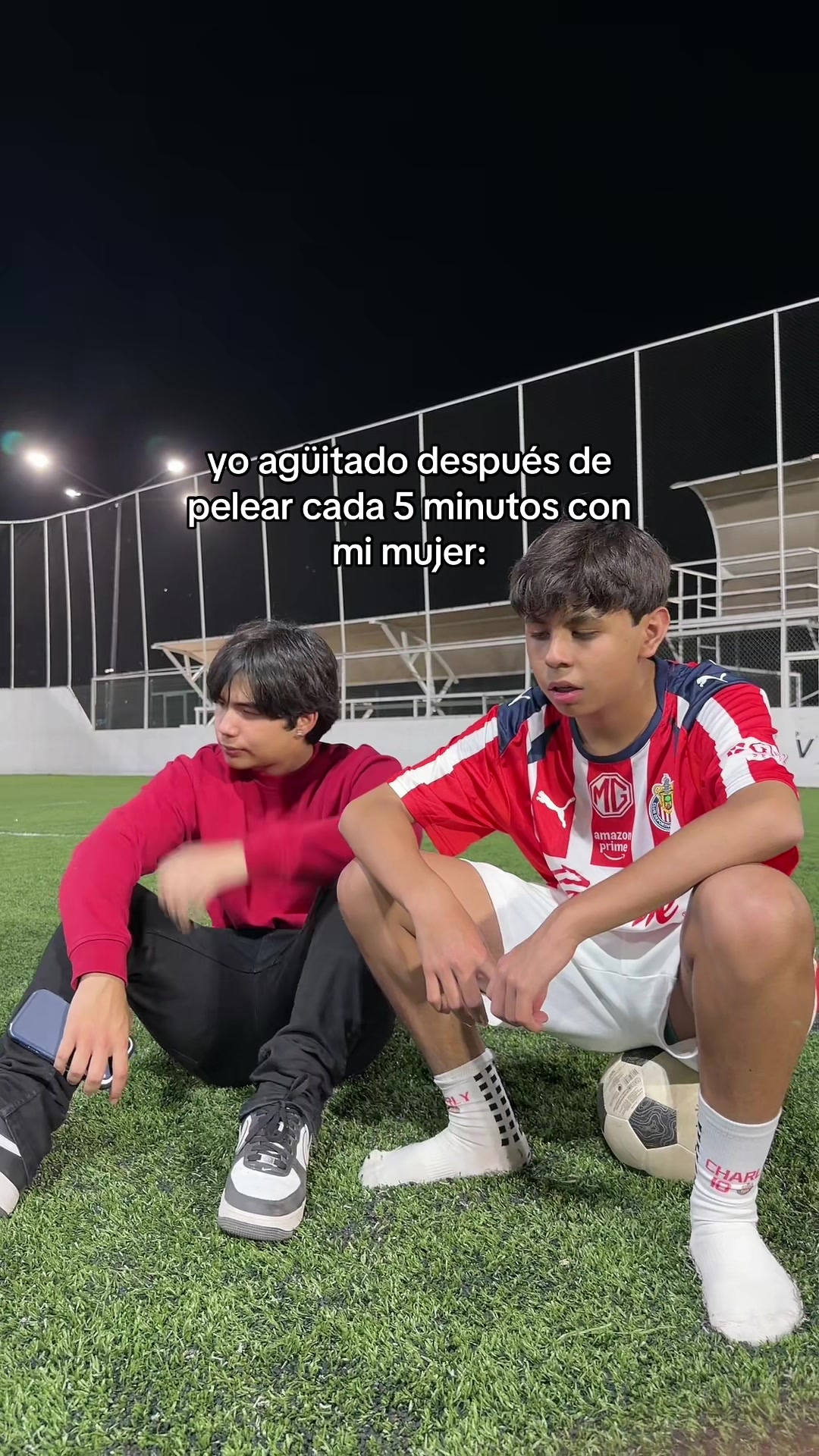 @charlychivas10