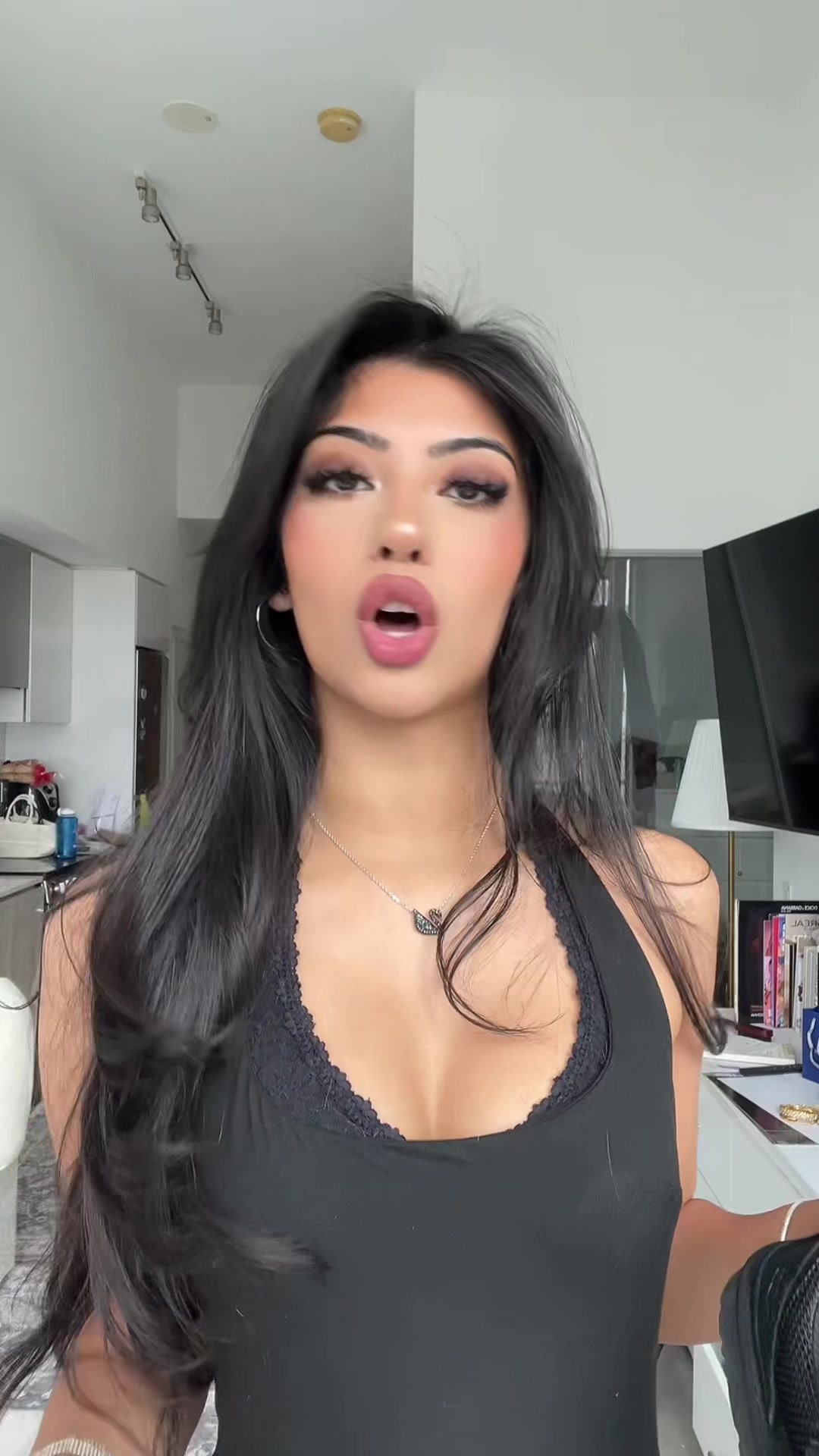 @Aliza