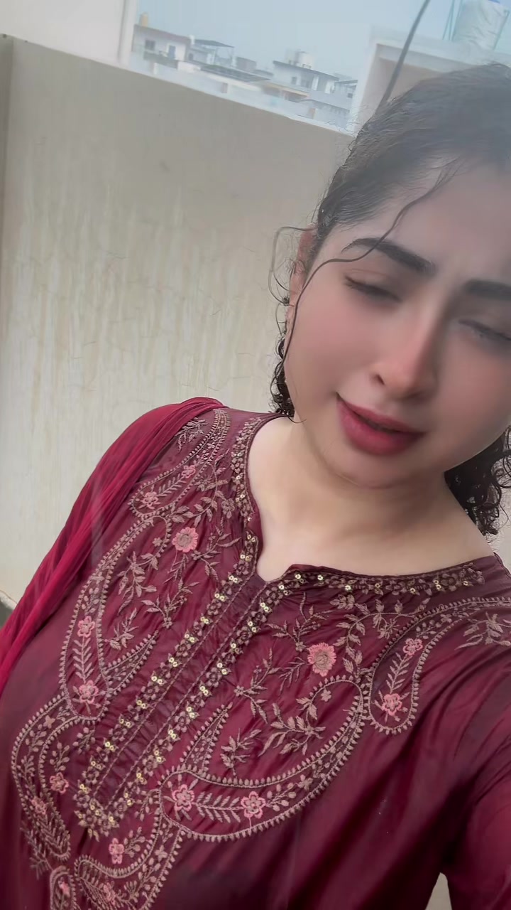 @ملکہ 😍❤️