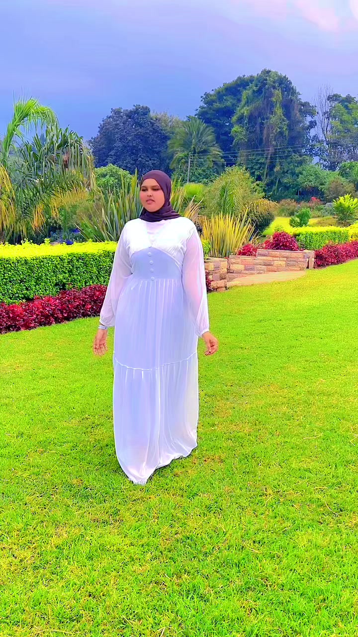 @Queen iftizam 🎀🥀