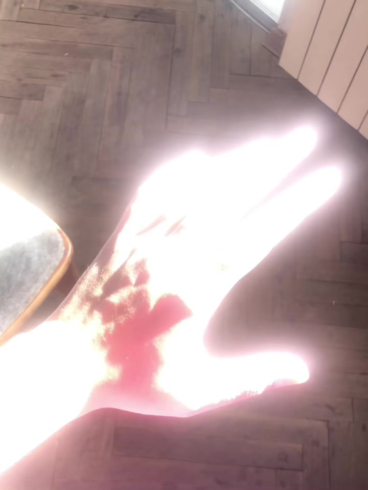 @𝐴𝑛𝑛𝑎
