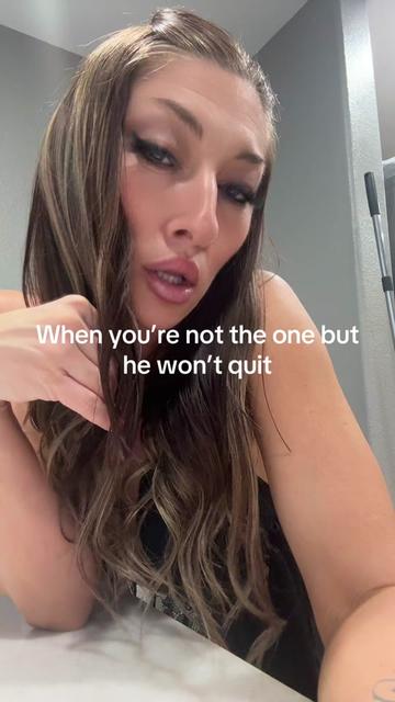 @WhitneyOC