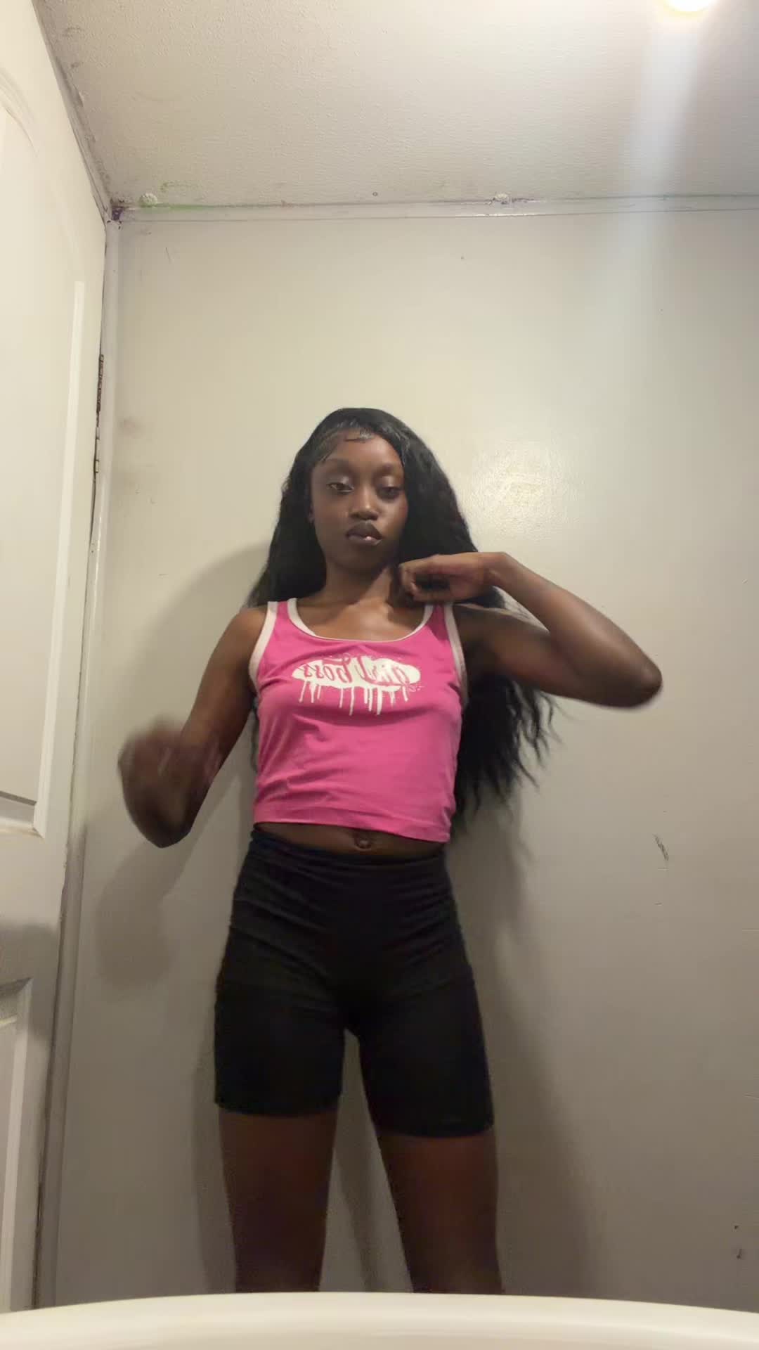 @skinnyminnie787