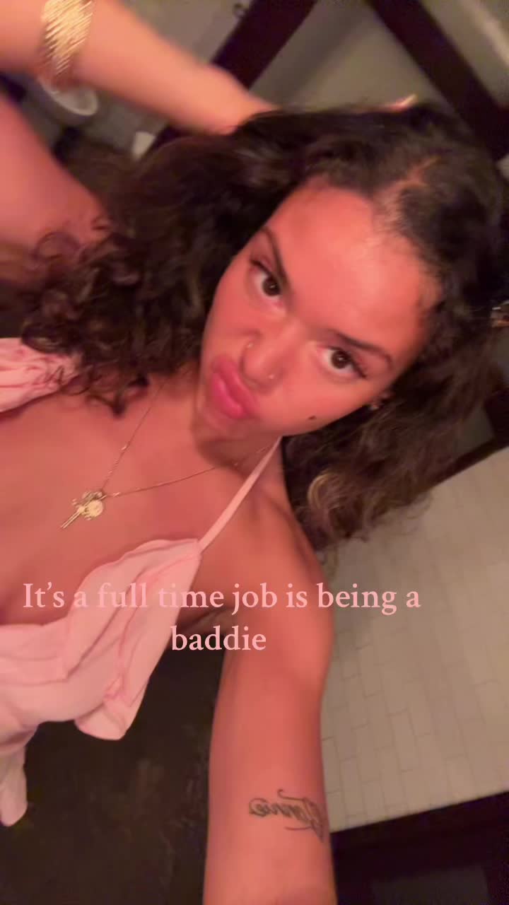 @Dbabyxo