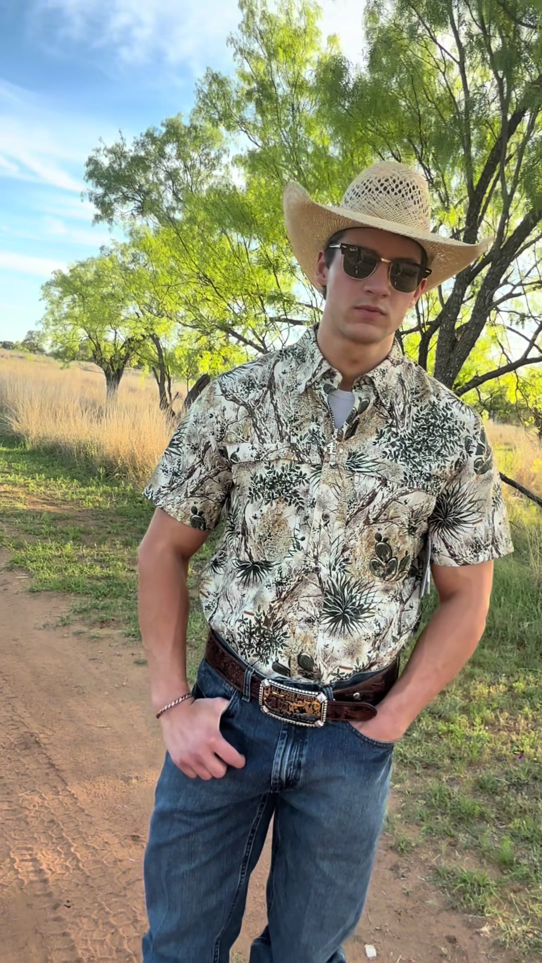 @4L Western Wear