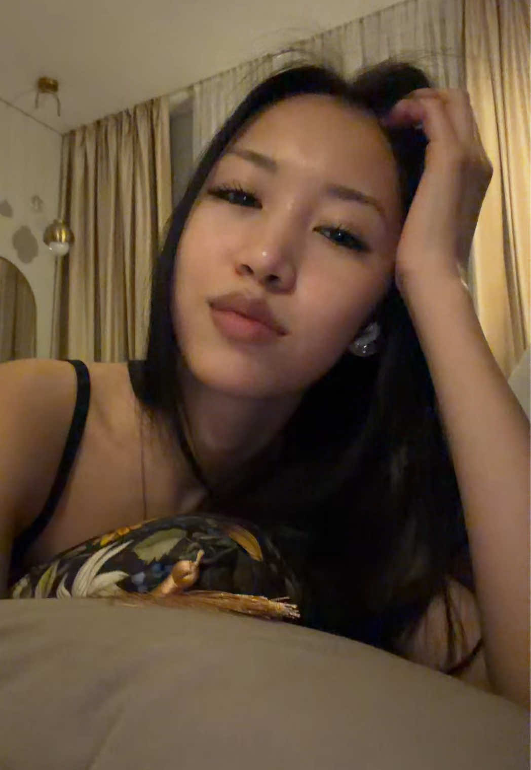 @yyumzhanaa