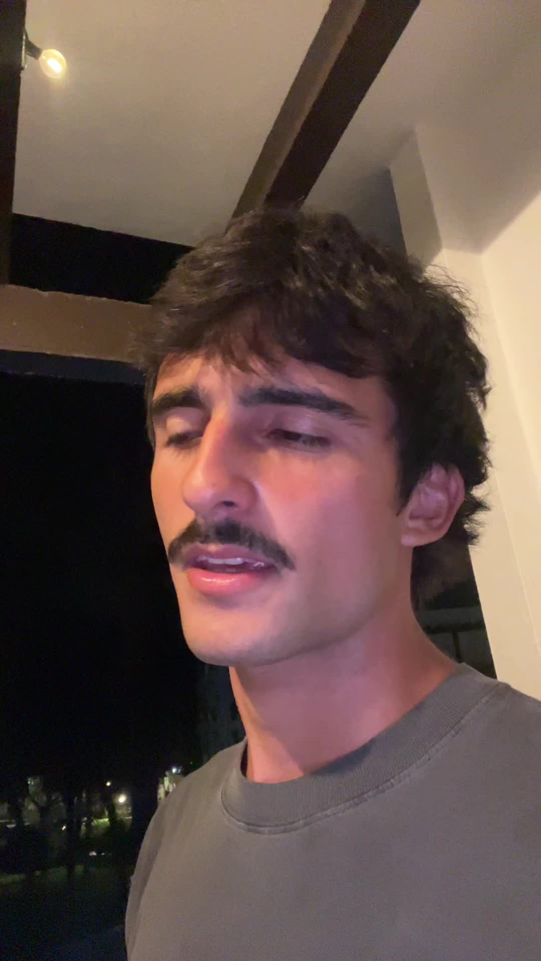@Tomás
