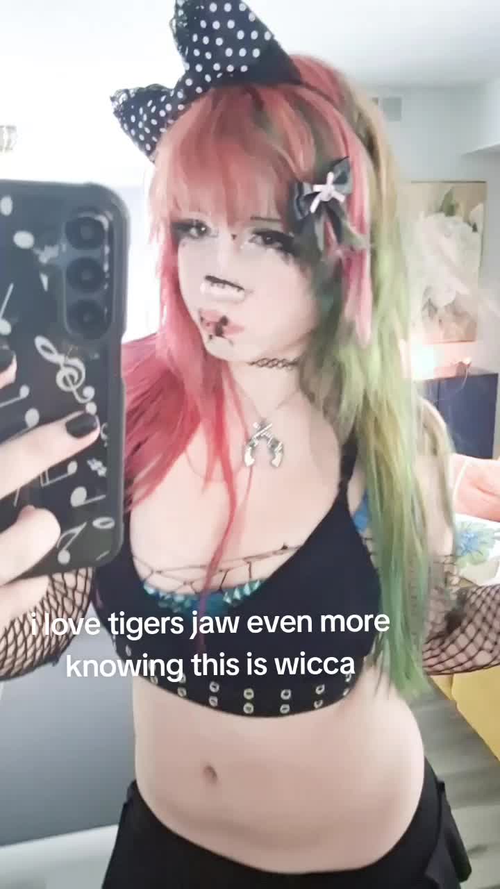@alienatedflesh