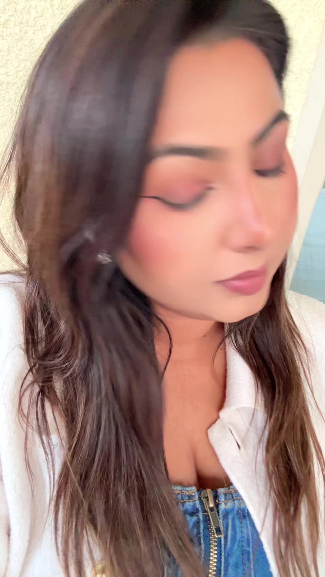 @DesiDazzleDiva