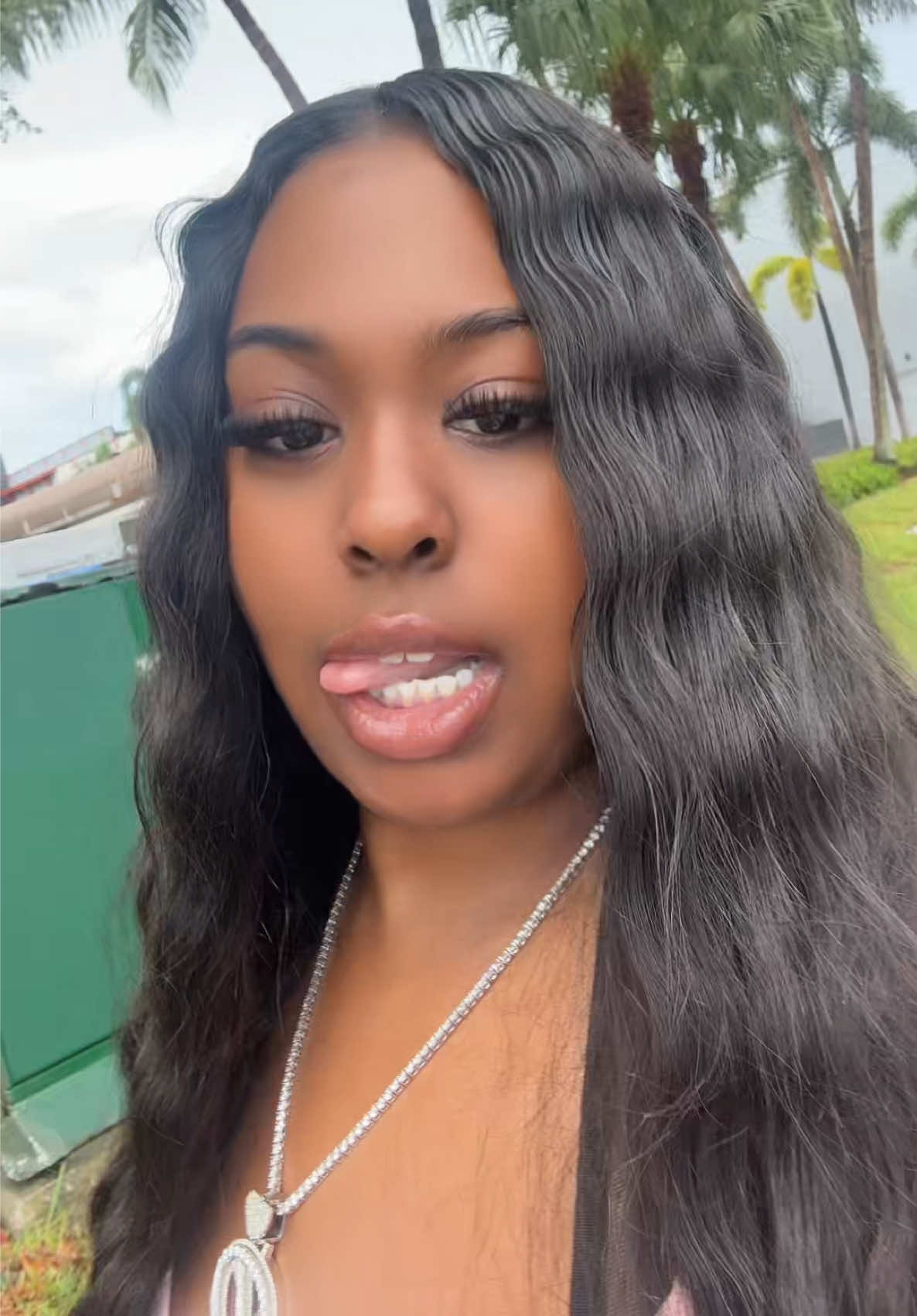 @dededailyvlogs